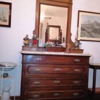 comò piemontese in noce del XIX SECOLO