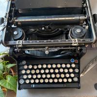 Macchina da scrivere