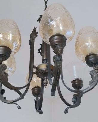 Lampadario In Bronzo