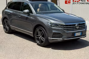 Volkswagen Touareg 3.0 V6 TDI SCR Advanced Tetto