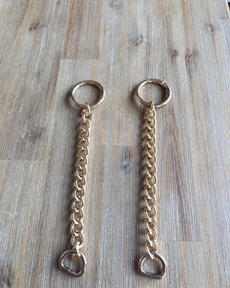 coppia di catene con moschettoni