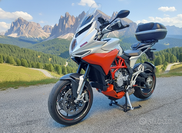 MV Agusta Turismo Veloce 800 LUSSO