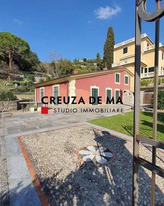 Villa di 310 m² con più di 5 locali a Santa Marghe
