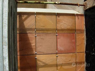 Pavimento o Rivestimento in Arenite tipo Modak