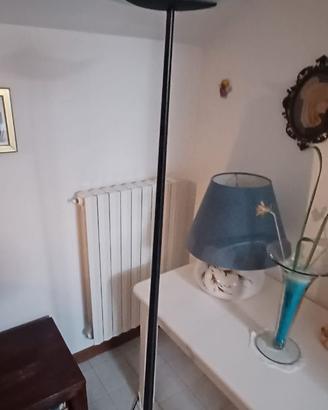 Lampada da pavimento