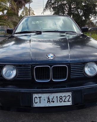BMW 520i E34 1992-6 cilindri-storica ed elegante