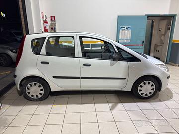🚗 Mitsubishi Colt – 2008 – 133.000 km
