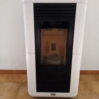 Stufa a pellet 12 kw x 110 mq COLA Medea FERROLI