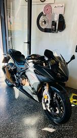 Honda CBR 500 R POCHISSIMI KM 24 MESI GARANZIA