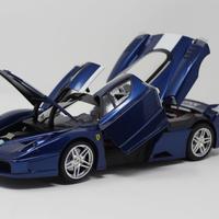 Modellino auto Ferrari FXX - 1/18 Hotwheels Elite