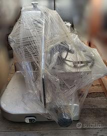 Affettatrice verticale Kolossal Manconi lama 400mm