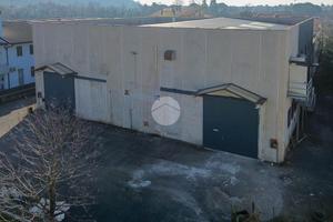 CAPANNONE A BOTTICINO