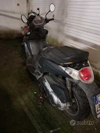 Aprilia Scarabeo 500 light