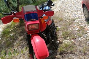 Suzuki dr 600