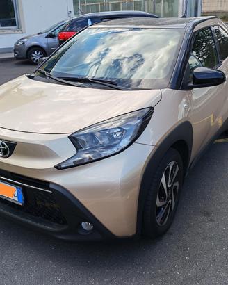 Toyota  Aygo  1.0   (2024) Come nuova! Bicolore 