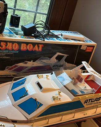 Atlas 540 boat