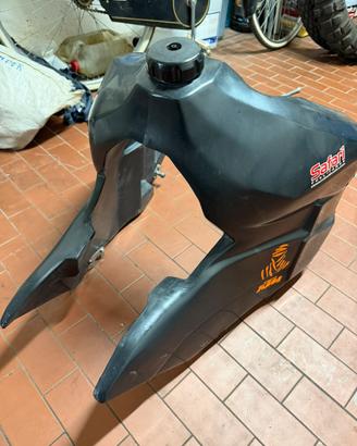Serbatoio safari ktm 690 Enduro 14lt