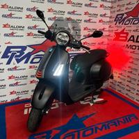 Vespa 300 GTS supersport