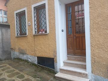 Casa indipendente Castelsaraceno