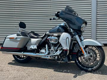 Harley-davidson CVO Street Glide 117 FLHXSE