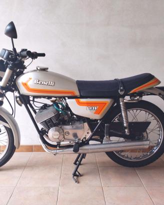 Benelli 125 2c T