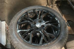 Gomme Pirelli 205/55 R17 + cerchi il lega MAK 