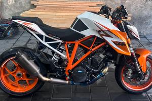 KTM SUPERDUKE R 1290 SE