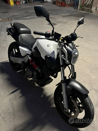 Yamaha mto 660 anno 2005