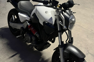 Yamaha mto 660 anno 2005