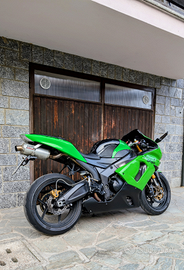 Kawasaki zx6r