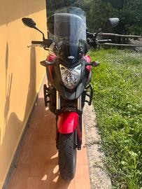 Honda nc 750 - 2014 - 60’000km