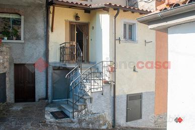 Appartamento Villa Collemandina [Cod. 308VRG]