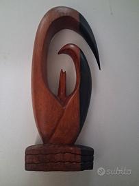 elegante scultura MCM vintage