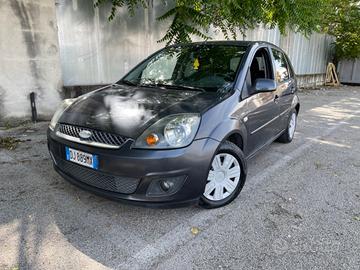 Ford Fiesta Restayling 1.4 TDCi 5p. Titanium Super