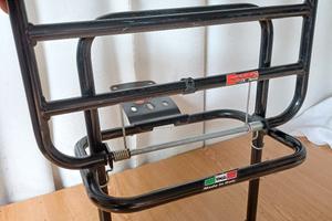 Portapacchi Vespa PX 125 faco nero USATO