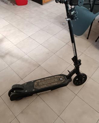 Monopattino elettrico x bambini
