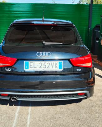 Audii A1 sline