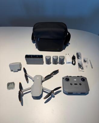 DJI Mini 2 Fly More Combo - 3 batterie