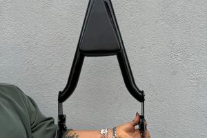 Sissy bar harley davidson custom nero lucido