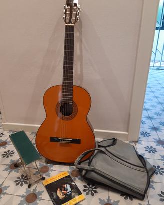 chitarra Eko con poggiapiedi 
