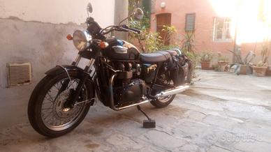 Triumph Bonneville - 2006