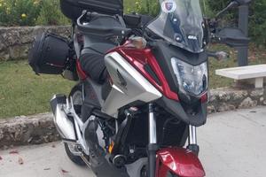 HOND NC 750 X