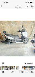 Yamaha Xmax 400