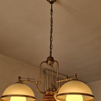 lampadario in ottone,vetro e legno anni 70/80