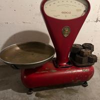 Bilancia d’epoca meccanica a quadrante San Marco