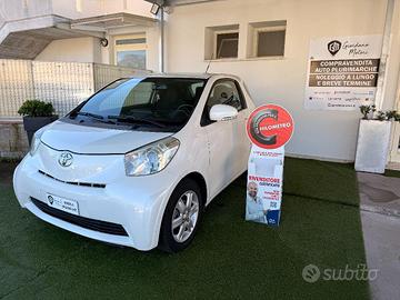 TOYOTA - iQ 1.0 Sol