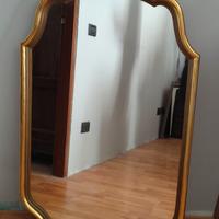 Specchiera con cornice dorata inizio 900