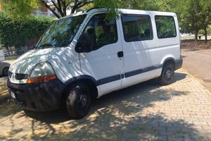 Renault master 9 posti