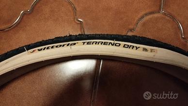 Copertoni Vittoria Terreno Dry