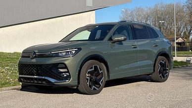 Volkswagen Tiguan 2024 1.5 etsi R-Line 150cv